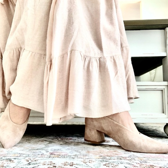 Vince Suede Blush Powder Slip On  Block Pumps US 7.5 $350 - Picture 1 of 10